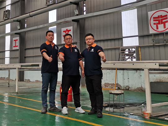 巖棉保溫板生產廠